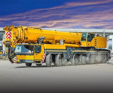 Heavy lifting mobile crane